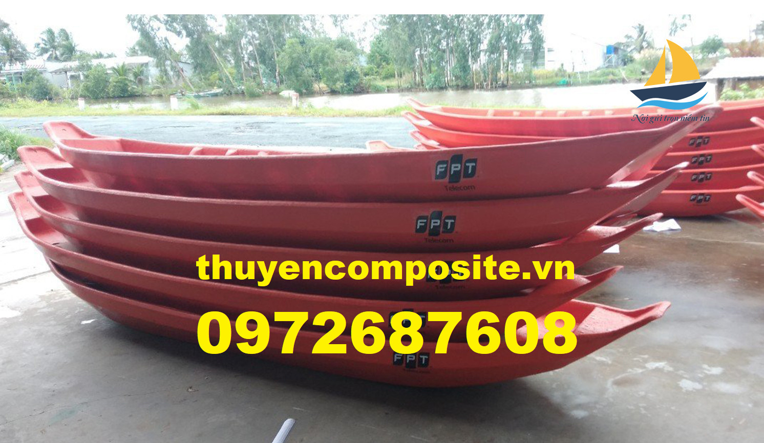 Xuồng composite chèo tay chở 2 -3 người, xuồng nhựa giá rẻ tại Long An