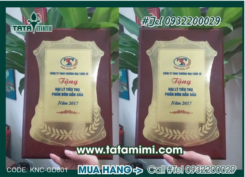 Tạo Kỷ Niệm Đáng Nhớ với Chương Hội Nghị, Sự Kiện và Sản Xuất Bằng Mica và In UV tại TATAMIMI.COM